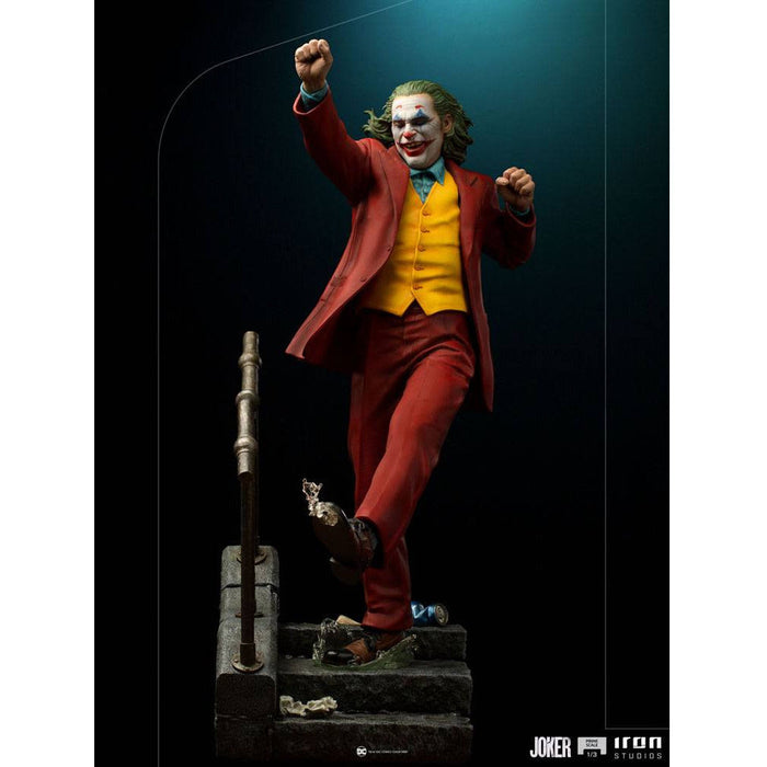 immagine-3-iron-studio-joker-film-statua-the-joker-prime-scale-13-75-cm-ean-602883134409 (7878012403959)